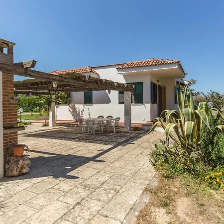 Casa Rizzini Villa Giuggianello